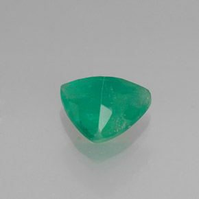 1.16캐럿 천연 그린 에메랄드, 트릴리언, 7.6×7.1 mm, I1