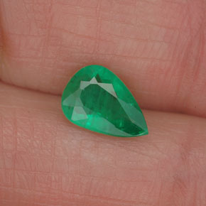 0.90캐럿 천연 그린 에메랄드, 배 모양, 8.8×5.9 mm, I1
