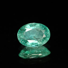 0.64캐럿 천연 그린 에메랄드, 타원형 컷, 6.8×5 mm, I1