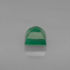 0.77캐럿 천연 그린 에메랄드, 스퀘어, 5×5 mm, I1