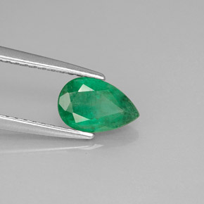 0.69캐럿 천연 그린 에메랄드, 배 모양, 7.9×5.1 mm, I1