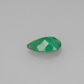 0.69캐럿 천연 그린 에메랄드, 배 모양, 7.9×5.1 mm, I1