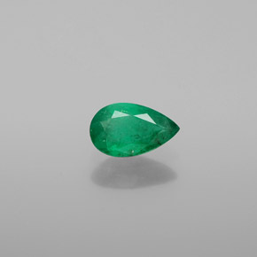 0.53캐럿 천연 그린 에메랄드, 배 모양, 7.7×4.7 mm, I1