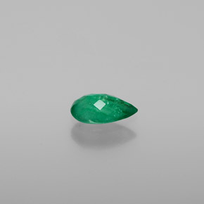 0.53캐럿 천연 그린 에메랄드, 배 모양, 7.7×4.7 mm, I1
