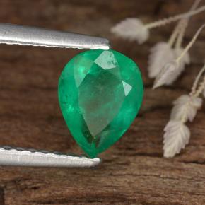 0.82캐럿 천연 그린 에메랄드, 배 모양, 7.4×5.7 mm, SI-I1