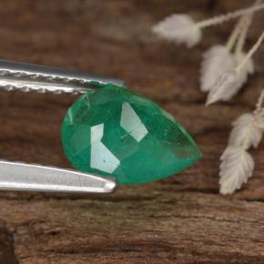 0.82캐럿 천연 그린 에메랄드, 배 모양, 7.4×5.7 mm, SI-I1