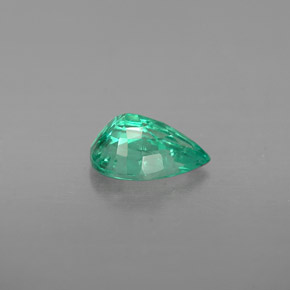 0.40캐럿 천연 그린 에메랄드, 배 모양, 6×4.2 mm, VS-SI