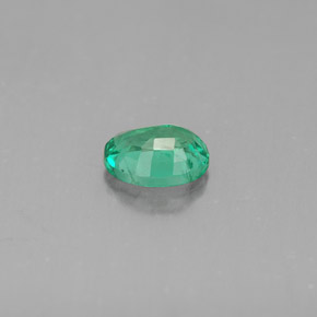 0.64캐럿 천연 그린 에메랄드, 타원형 컷, 6.3×5 mm, VS-SI