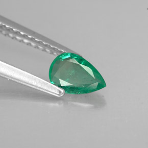 0.37캐럿 천연 그린 에메랄드, 배 모양, 6.1×4.1 mm, VS-SI
