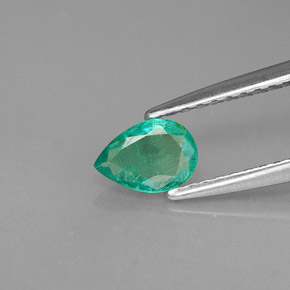 0.34캐럿 천연 그린 에메랄드, 배 모양, 6×4.2 mm, VS-SI