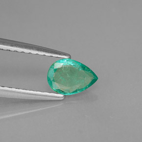 0.34캐럿 천연 그린 에메랄드, 배 모양, 6×4.2 mm, VS-SI