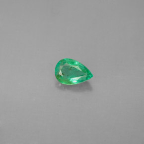 0.31캐럿 천연 그린 에메랄드, 배 모양, 5.7×3.9 mm, SI