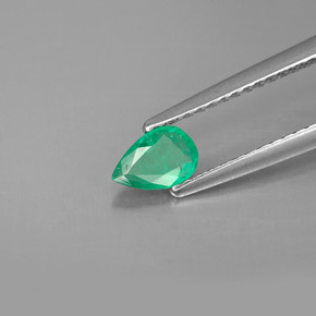 0.31캐럿 천연 그린 에메랄드, 배 모양, 6×4 mm, SI-I1