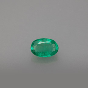 0.48캐럿 천연 그린 에메랄드, 타원형 컷, 6.1×4.1 mm, SI