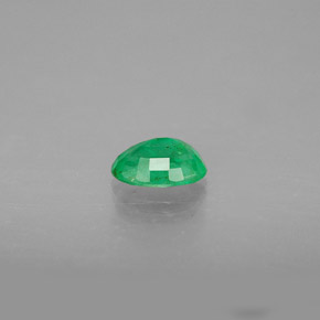 0.39캐럿 천연 그린 에메랄드, 타원형 컷, 5.9×4 mm, SI