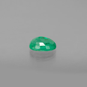 0.47캐럿 천연 그린 에메랄드, 타원형 컷, 6×4.1 mm, SI