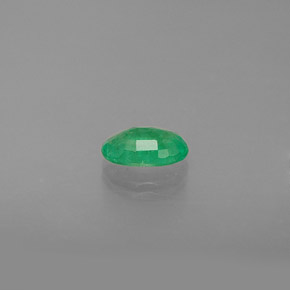 0.40캐럿 천연 그린 에메랄드, 타원형 컷, 6×4.1 mm, SI