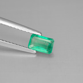 0.37캐럿 천연 그린 에메랄드, 에메랄드 컷, 5.8×3.7 mm, SI