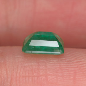 0.91캐럿 천연 그린 에메랄드, 에메랄드 컷, 6.9×4.8 mm, SI-I1