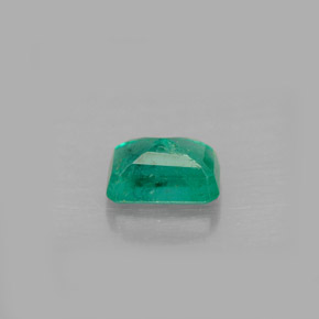 0.66캐럿 천연 그린 에메랄드, 에메랄드 컷, 6.1×4 mm, VS-SI