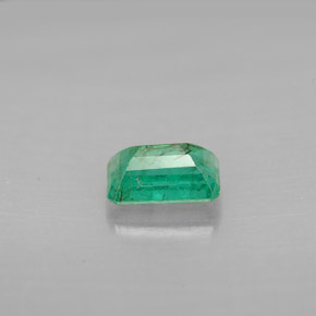 0.60캐럿 천연 그린 에메랄드, 에메랄드 컷, 6×4.1 mm, VS-SI