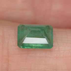1.31캐럿 천연 그린 에메랄드, 에메랄드 컷, 7.8×6 mm, VS-SI