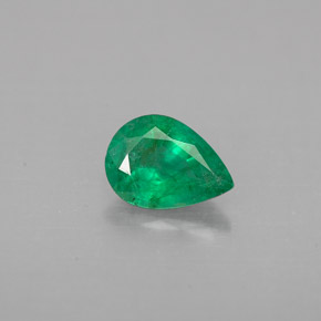 0.58캐럿 천연 그린 에메랄드, 배 모양, 7×5 mm, VS-SI