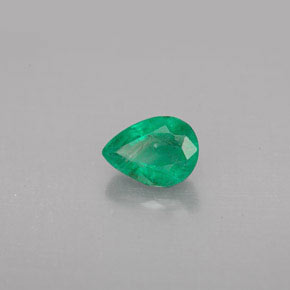 0.78캐럿 천연 그린 에메랄드, 배 모양, 7.1×5.1 mm, VS-SI