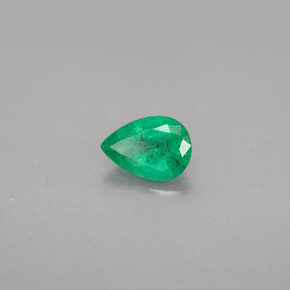 0.58캐럿 천연 그린 에메랄드, 배 모양, 7×4.9 mm, VS-SI