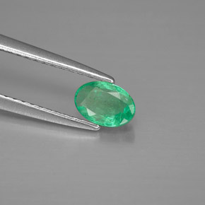 0.42캐럿 천연 그린 에메랄드, 타원형 컷, 5.8×4 mm, VS-SI
