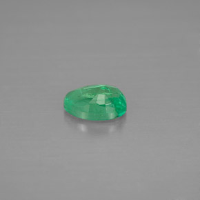 0.42캐럿 천연 그린 에메랄드, 타원형 컷, 5.8×4 mm, VS-SI