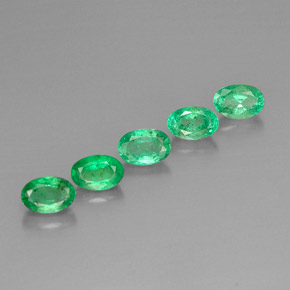 캐럿 천연 그린 에메랄드 보석, 타원형 컷, 6.1×4.1 mm, VS-SI