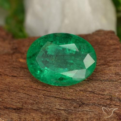 1.52ct 자연스러운 미디엄 그린 에메랄드, 타원형, SI-I1