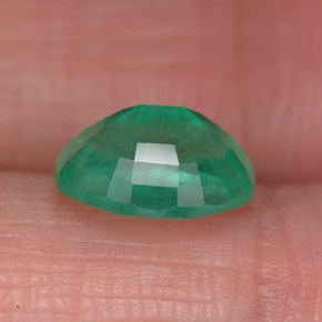1.87캐럿 천연 그린 에메랄드, 타원형 컷, 9×7.1 mm, SI