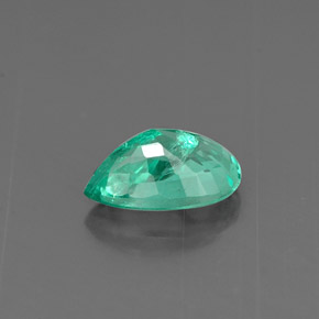 0.86캐럿 천연 그린 에메랄드, 배 모양, 7.9×5.3 mm, SI-I1