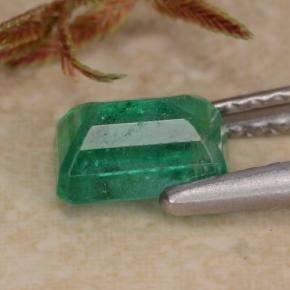 0.69캐럿 천연 그린 에메랄드, 에메랄드 컷, 6.1×4.2 mm, SI-I1