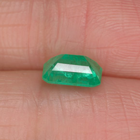 0.89캐럿 천연 그린 에메랄드, 에메랄드 컷, 7.1×4.9 mm, I1