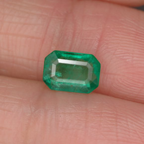 0.86캐럿 천연 그린 에메랄드, 에메랄드 컷, 6.9×4.9 mm, I1