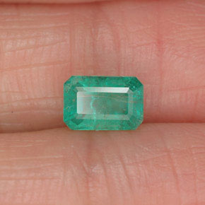 0.61캐럿 천연 그린 에메랄드, 에메랄드 컷, 6.2×4.2 mm, SI-I1