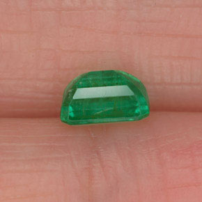 0.72캐럿 천연 그린 에메랄드, 에메랄드 컷, 6×4.1 mm, SI-I1