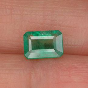 0.94캐럿 천연 그린 에메랄드, 에메랄드 컷, 7×4.9 mm, SI-I1