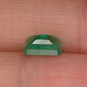0.94캐럿 천연 그린 에메랄드, 에메랄드 컷, 7×4.9 mm, SI-I1