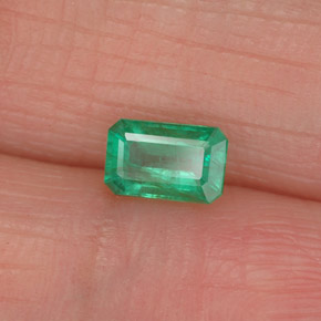 0.46캐럿 천연 그린 에메랄드, 에메랄드 컷, 5.8×3.7 mm, SI-I1