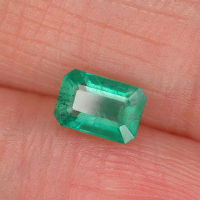 0.60캐럿 천연 그린 에메랄드, 에메랄드 컷, 5.9×4 mm, SI-I1