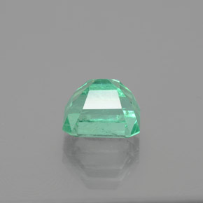 2.32캐럿 천연 라이트 그린 에메랄드, 에메랄드 컷, 8×7.3 mm, VS-SI