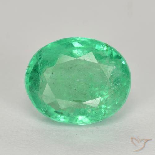 2.09ct 자연스러운 연한 초록색 에메랄드, 타원형, I1
