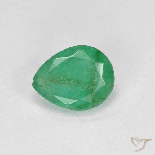 0.41ct 자연스러운 미디엄 라이트 그린 에메랄드, 배 모양, SI-I1