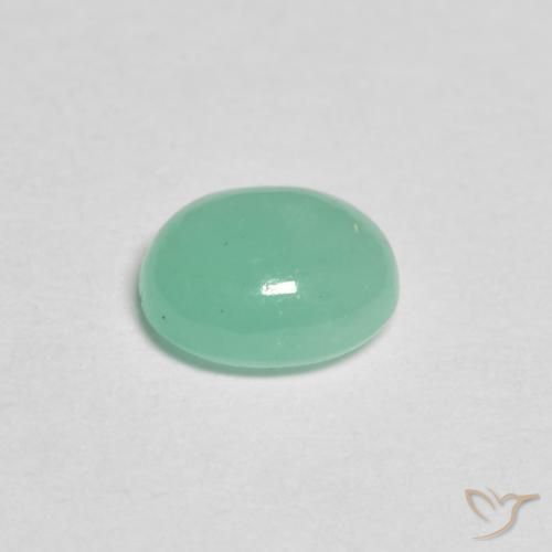 0.69캐럿 천연 연한 초록색 에메랄드, 타원형, 투명한