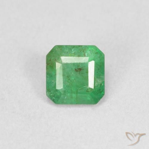 0.30ct 자연스러운 토끼풀 그린 에메랄드, 에메랄드 컷, SI