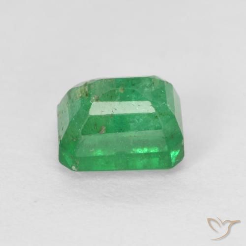 0.71캐럿 천연 미디엄 그린 에메랄드, 에메랄드 컷, 5.2×4.2 mm, SI
